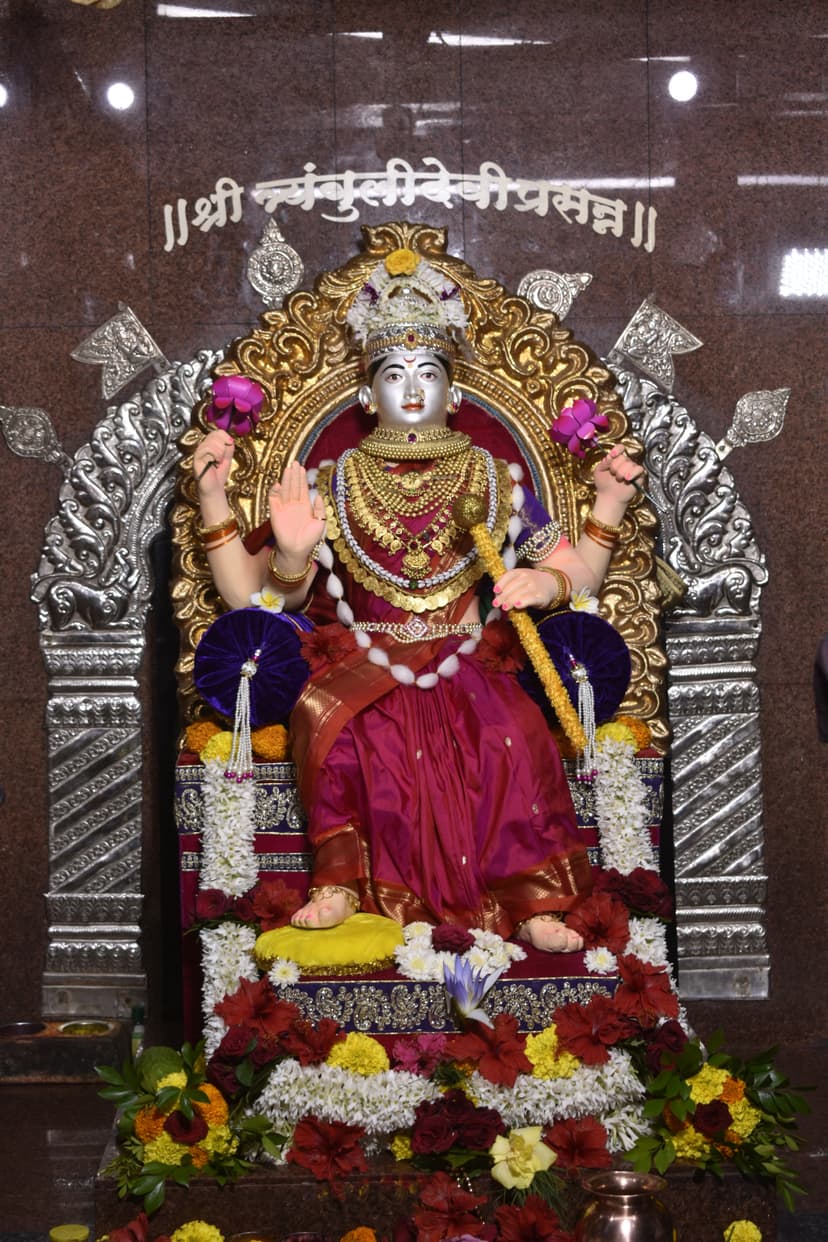 Gallery Image {{number}}